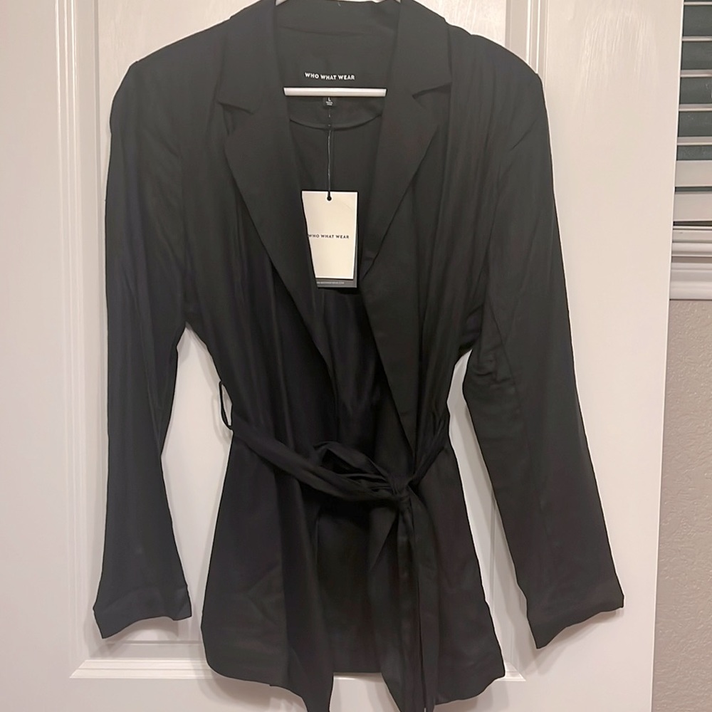 Who What Wear black blazer, w/belt